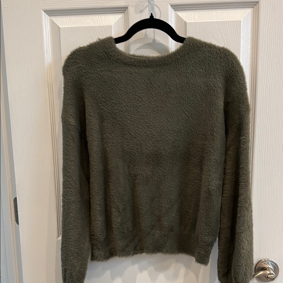 Express Green Sweater with Soft Texture - Picture 1 of 3
